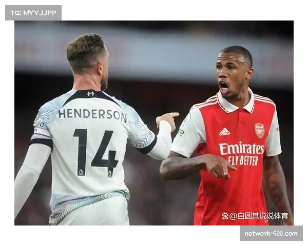 弗赖堡两球领先遭逆转：曼赞比世界波后防线崩盘关键节点